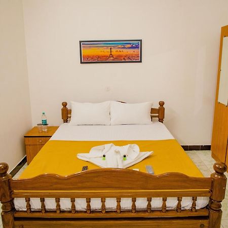 Maison Blanche Near Rock Beach Pondicherry Exterior foto