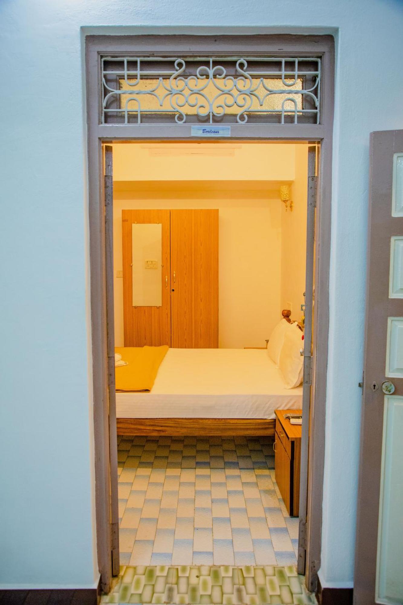 Maison Blanche Near Rock Beach Pondicherry Exterior foto