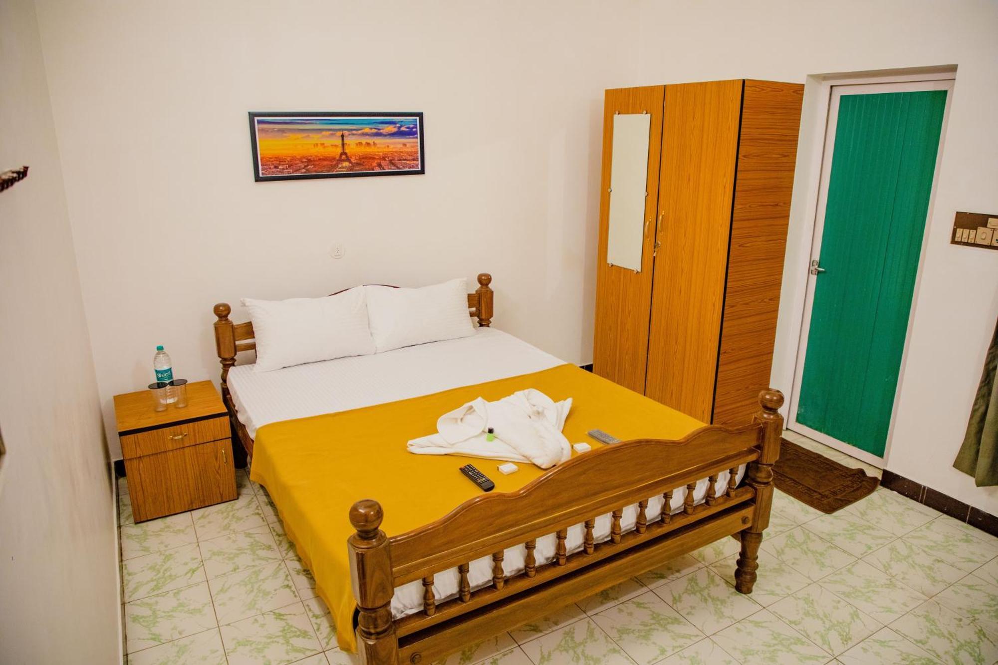 Maison Blanche Near Rock Beach Pondicherry Exterior foto